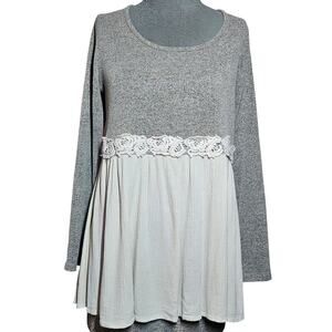 Cream Maternity Top Size Small